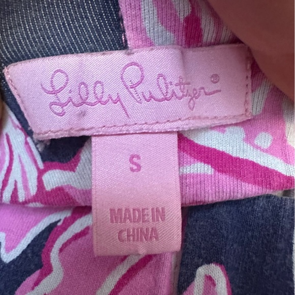 Lilly Pulitzer Pink and Blue Floral Stretchy Pants - Picture 3 of 6